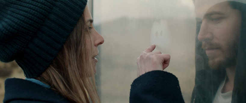 Cavale sentimentale (Falling Into Place)
